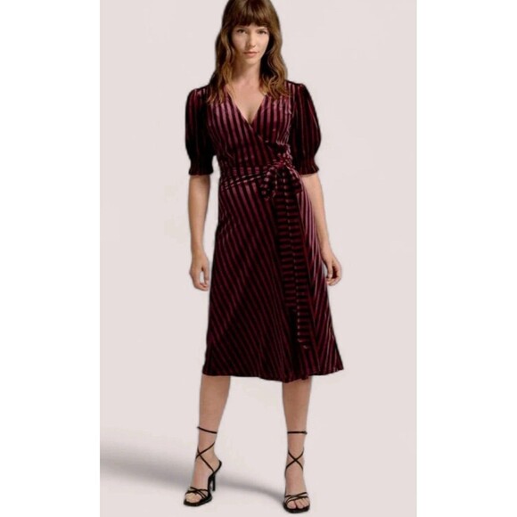 ModCloth Victorian Velvet Striped Midi Wrap Dress Women’s Size 3X Burgundy NWT - Picture 1 of 8